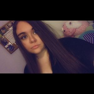 Meet your Posher, Brittany